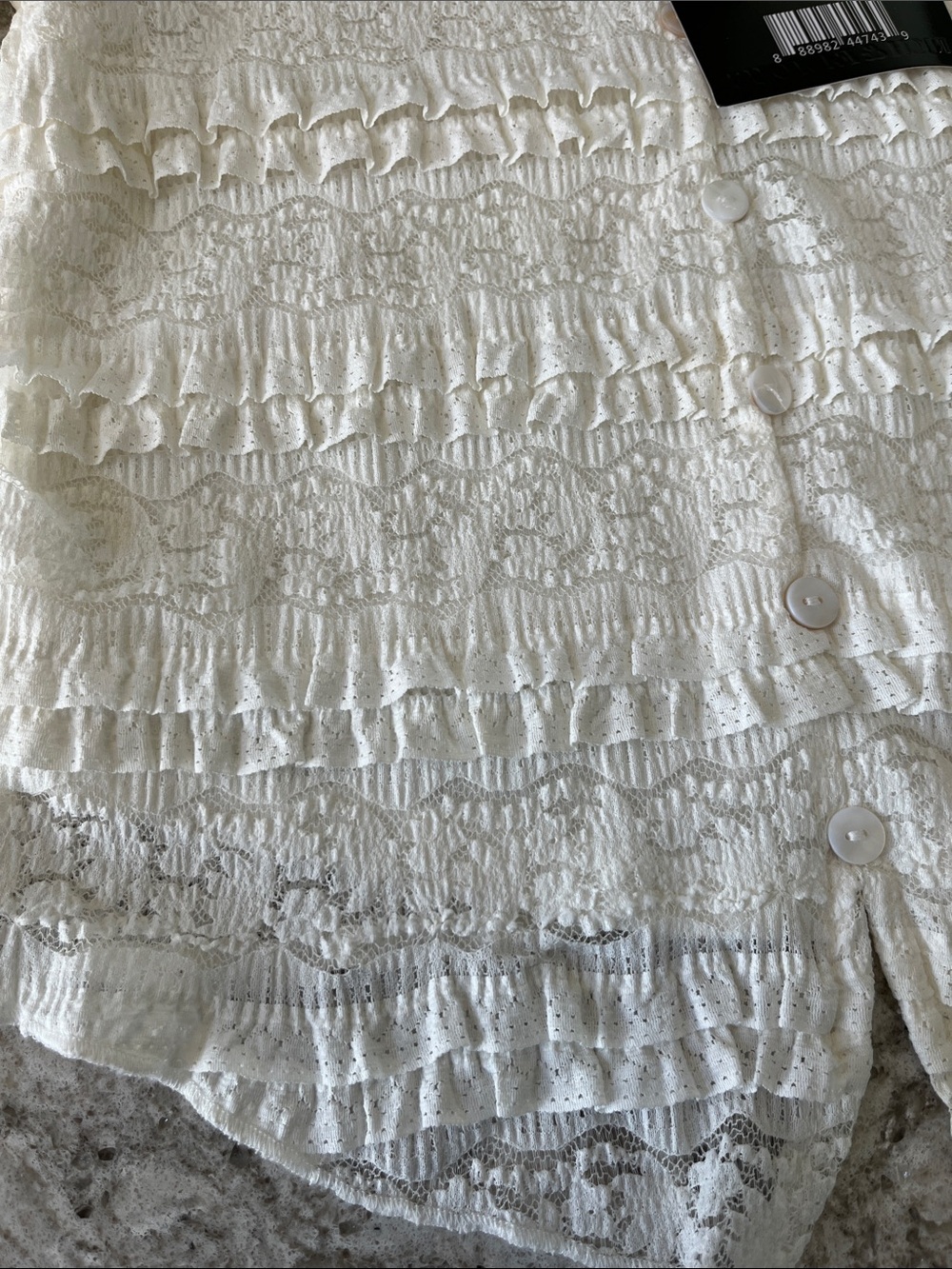 Rich&Famous Ivory Ruffle Button-Front Pullover Women's Top size Junior S - Picture 7 of 11